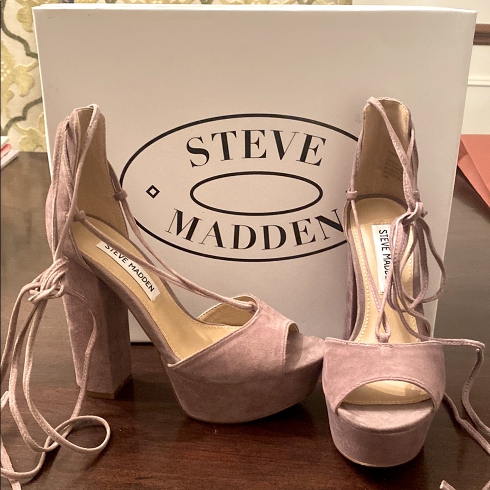 Steve Madden suede platform sandals